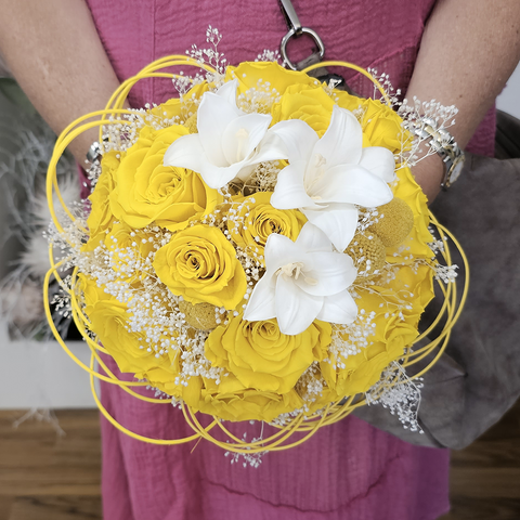 Bouquet giallo con gigli