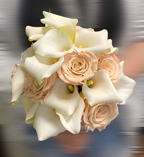 Bouquet rose salmone e calle