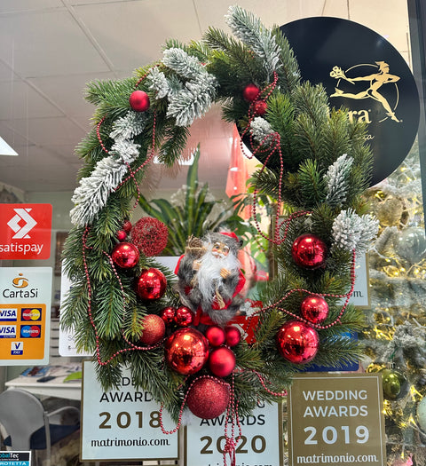 Ghirlanda natalizia con babbo