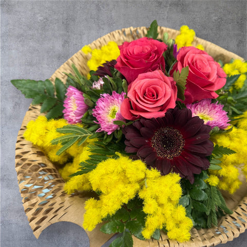 Rose e gerbere - festa della donna