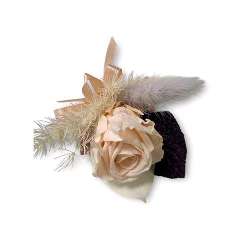 Fiore all'occhiello  - rosa antico