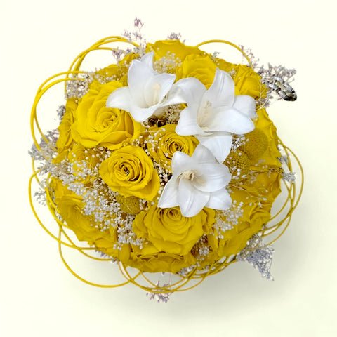 Bouquet giallo con gigli