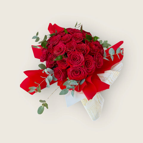 Rose rosse brillanti ( 35 )
