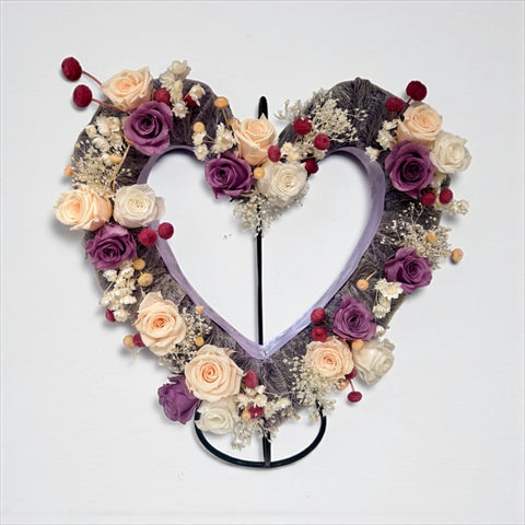 Composizione cuore fiori stabilizzati