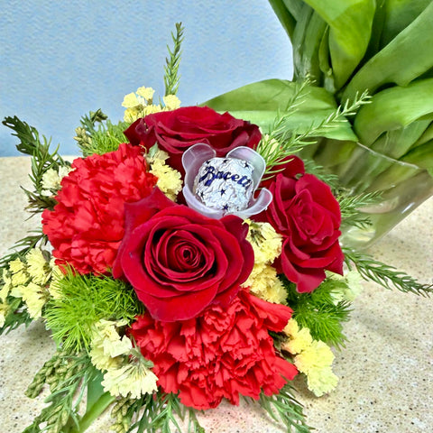 Fiori naturali con bacio