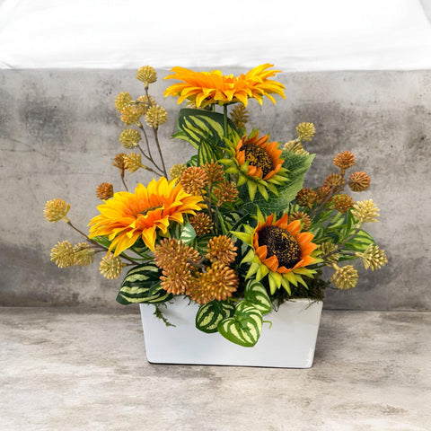 Composizione girasoli - prodotti artificiali