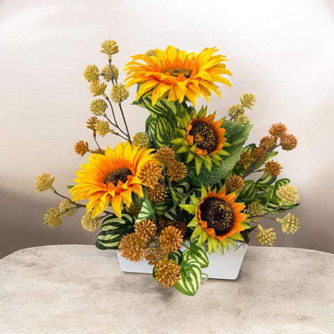 Composizione girasoli - prodotti artificiali