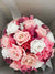 Bouquet tondo - rose rosa stabilizzate e punti luce